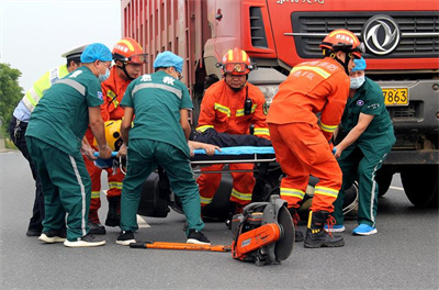 阿克苏地区九龙道路救援